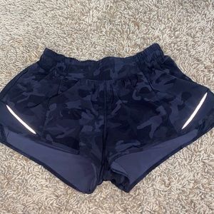 lululemon hotty hot shorts
